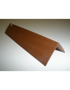 Кут декоративний ПВХ (20*20*2700мм) горіх